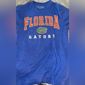 Medium gators shirt worn once